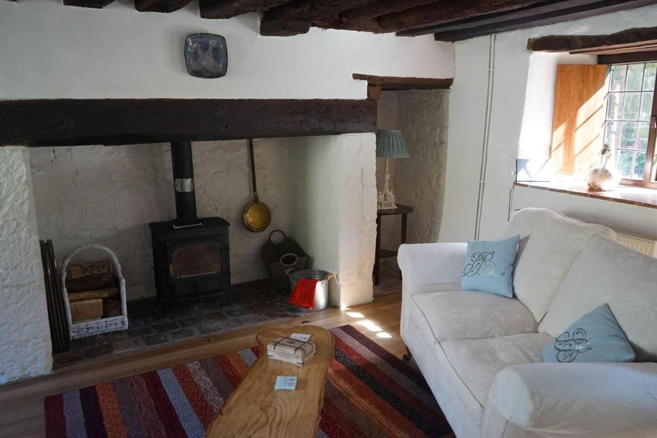 Stunning Historic 2-Bed House In Shaftesbury Villa Exterior photo