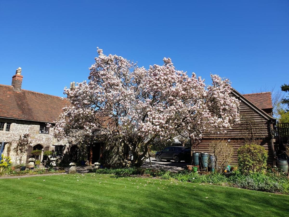 Stunning Historic 2-Bed House In Shaftesbury Villa Exterior photo